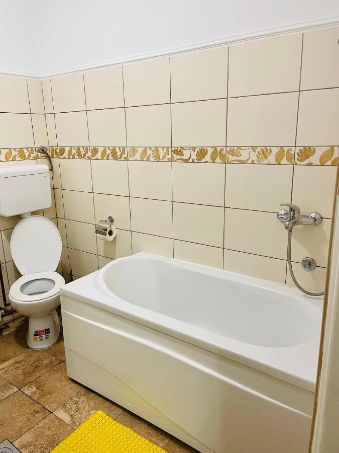 Hostel Stari Grad Novi Sad Eksteriør billede